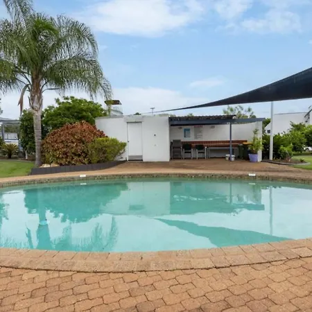 Beautiful Townhouse With Water Views Villa Sandstone Point Exterior photo